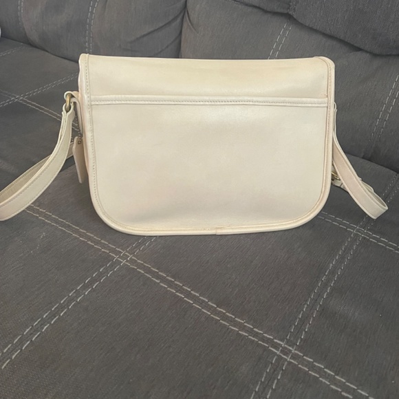 Vintage Coach City Bag - Picture 2 of 7